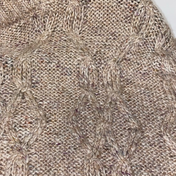 89th & Madison Long Sleeved Oversized Sweater - Picture 6 of 9